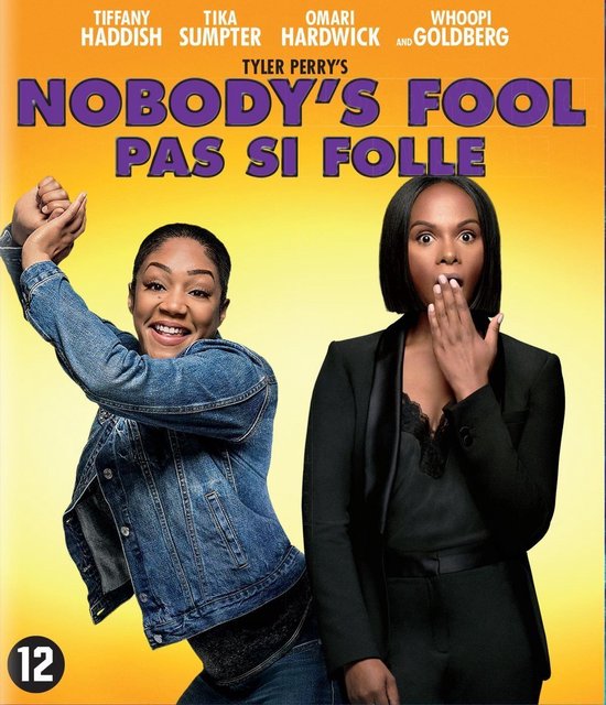 Twee vrouwen, Tiffany Haddish en Tika Sumpter, staan op de cover van de Blu-ray van "Nobody's Fool". Tiffany draagt een spijkerjack en Tika een zwart pak.