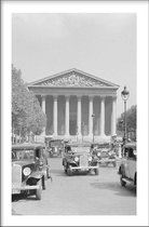 Walljar - La Madeleine '35 - Muurdecoratie - Poster met lijst