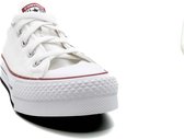 Converse Chuck Taylor All Star Witte Sneakers Met Liftplatform - Streetwear - Kind