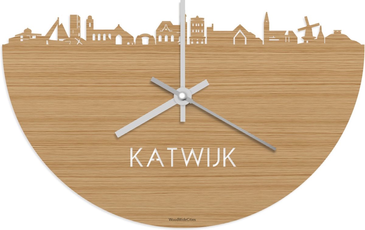 Skyline Klok Katwijk Bamboe hout - Ø 40 cm - Stil uurwerk - Wanddecoratie - Meer steden beschikbaar - Woonkamer idee - Woondecoratie - City Art - Steden kunst - Cadeau voor hem - Cadeau voor haar - Jubileum - Trouwerij - Housewarming - WoodWideCities