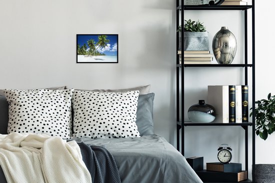 Photo en cadre - Une plage tropicale sur le cadre photo République Dominicaine noir 30x20 cm - Affiche sous cadre (Décoration murale salon / chambre) / Mer et plage