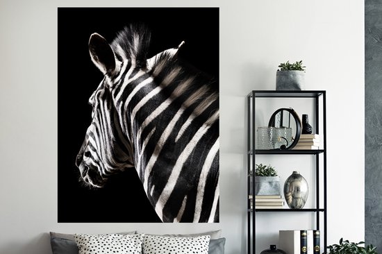 Sticker Muursticker Animaux - Gros plan de zèbre sur fond noir - 120x160 cm - film autocollant - sticker mural repositionnable XXL /
