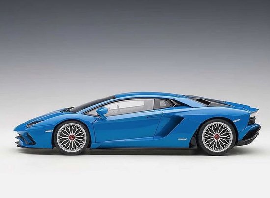 Lamborghini Aventador S - 1:18 - AUTOart | bol
