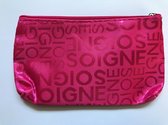 Klein make-up tasje / toilettasje / organizer / etui - fel roze - mat met glanzende woorden SOIGNE - met rits - waterafstotend - afmeting 18,5 x 10,5 x 2 centimeter