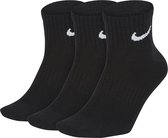Nike Everyday Ligtweight Sokken - Maat 34-38 - Unisex - zwart/wit