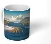 Mok - Bromo vulkaan in de mist - 350 ML - Beker