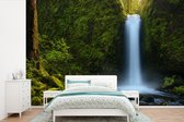 Behang - Fotobehang Jungle - Waterval - Natuur - Breedte 450 cm x hoogte 300 cm