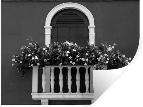 Muurstickers - Sticker Folie - Groot raam met een grote bos bloemen ervoor - zwart wit - 120x90 cm - Plakfolie - Muurstickers Kinderkamer - Zelfklevend Behang - Zelfklevend behangpapier - Stickerfolie