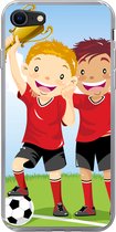 Geschikt voor iPhone 7 hoesje - Een illustratie van twee voetballers die een prijs hebben gewonnen - Jongens - Meisjes - Kind - Siliconen Telefoonhoesje