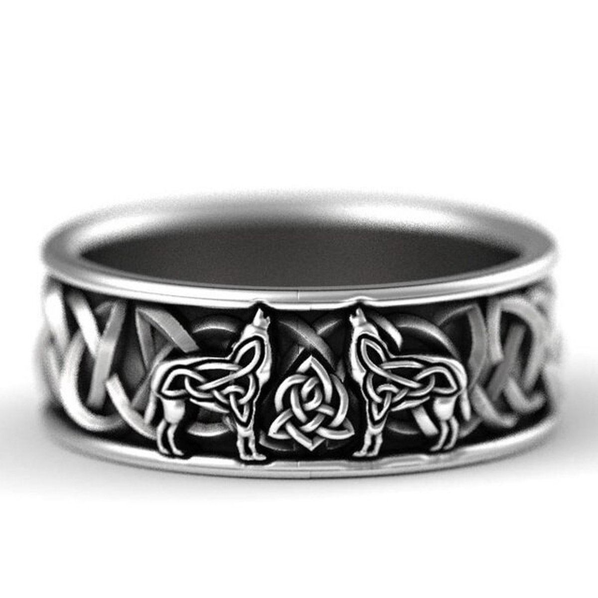 Trendy ring howling wolf