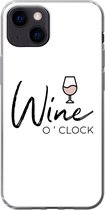 Geschikt voor iPhone 13 mini hoesje - Wine o 'clock - Spreuken - Quotes - Wijn - Siliconen Telefoonhoesje