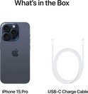 Wat zit er in de doos: blauwe iPhone 15 Pro en een witte USB-C oplaadkabel.