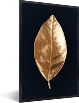 Photo encadrée - Feuille d' or sur fond noir cadre photo noir sans passe partout 20x30 cm - Affiche encadrée (Décoration murale salon / chambre)