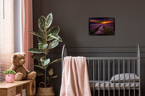 Image encadrée - Beau champ de lavande par une soirée sombre avec cadre photo coucher de soleil noir 30x20 cm - Affiche encadrée (Décoration murale salon / chambre)