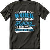 Liever Vissen Dan Werken - T-Shirt | Grappig Verjaardag Vis Hobby Cadeau Shirt | Dames - Heren - Unisex | Tshirt Hengelsport Kleding Kado - Donker Grijs - L