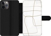Bookcase Geschikt voor iPhone 11 Pro telefoonhoesje - Kunst - Bruin - Wit - Abstract - Met vakjes - Wallet case met magneetsluiting