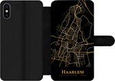 Bookcase Geschikt voor iPhone XS telefoonhoesje - Haarlem - Kaart - Goud - Met vakjes - Wallet case met magneetsluiting