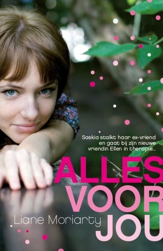 Boekcover van "Alles voor jou" met een jonge vrouw