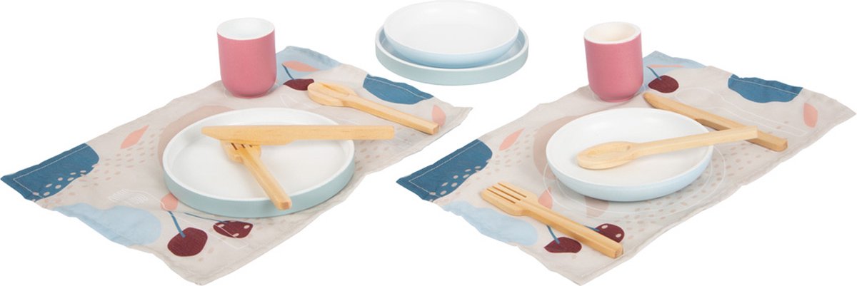 Servies - houten servies speelgoed - inclusief bekers en bestek - met placemat - rollenspel Servies - houten servies speelgoed - inclusief bekers en bestek - met placemat - rollenspel