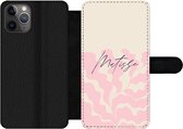 Bookcase Geschikt voor iPhone 11 Pro telefoonhoesje - Matisse - Bloem - Abstract - Met vakjes - Wallet case met magneetsluiting
