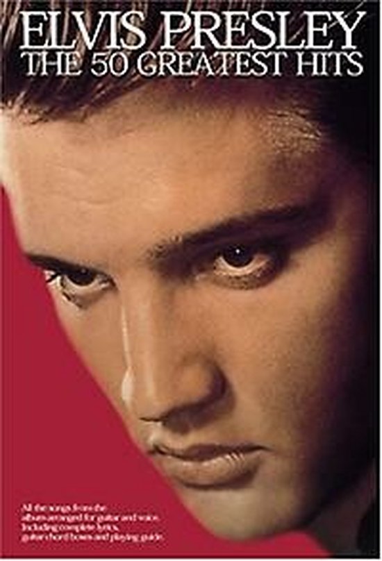 Close-up van Elvis Presley op de albumhoes 'The 50 Greatest Hits' met rode achtergrond.