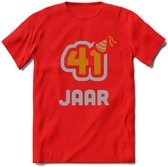 41 Jaar Feest T-Shirt | Goud - Zilver | Grappig Verjaardag Cadeau Shirt | Dames - Heren - Unisex | Tshirt Kleding Kado | - Rood - S