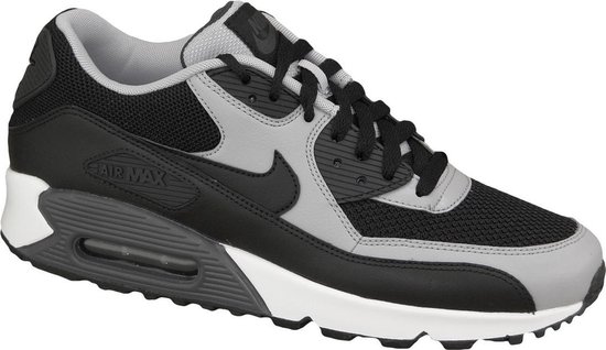 verloving span Dwaal Nike - Heren Sneakers Air Max 90 Essential - Zwart - Maat 45 1/2 | bol.com
