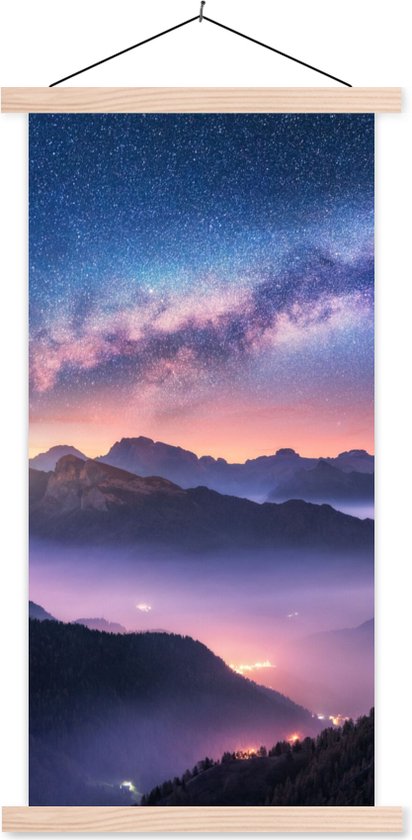 Posterhanger incl. Poster 40x80 cm - Schoolplaat - Bergen - Sterrenhemel - Mist - Textielposter - Blanke latten