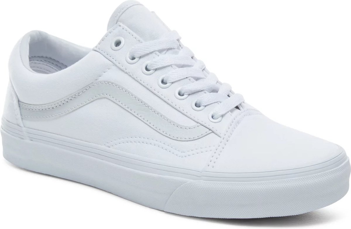 vans old skool white shoes
