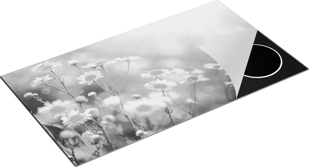 Chefcare Inductie Beschermer Witte Kamille Bloemen met Zonneschijn - Zwart Wit - 95x50 cm - Afdekplaat Inductie - Kookplaat Beschermer - Inductie Mat