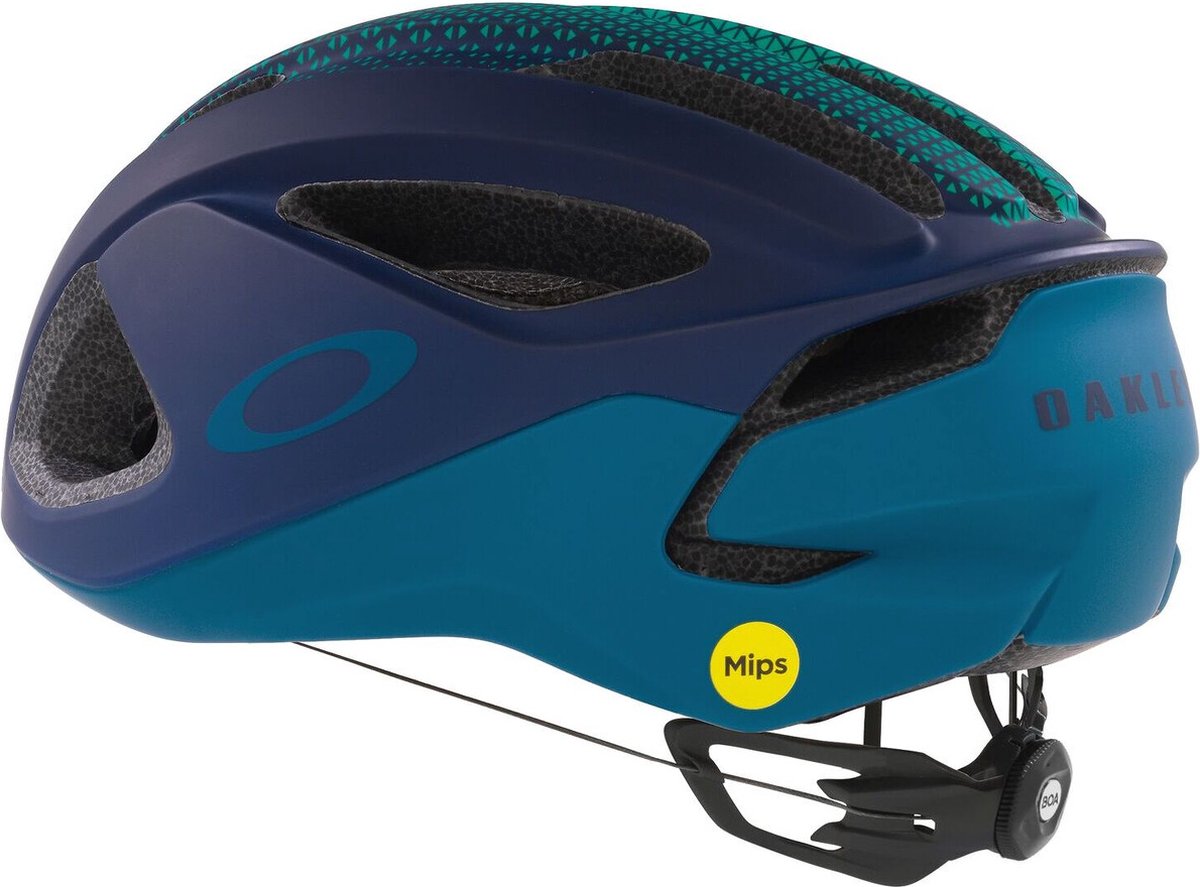 Oakley ARO3 - EUROPE Navy / Balsam / Celeste Maat Large