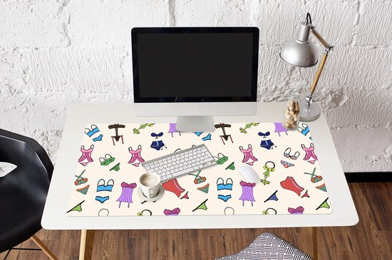 Muismat XXL 120x60 cm - Bureau onderlegger - Bureau mat Lingerie - Ondergoed - Patroon - Bureaumat - Gaming mousepad xl - Bureaulegger groot - Computer deskmat