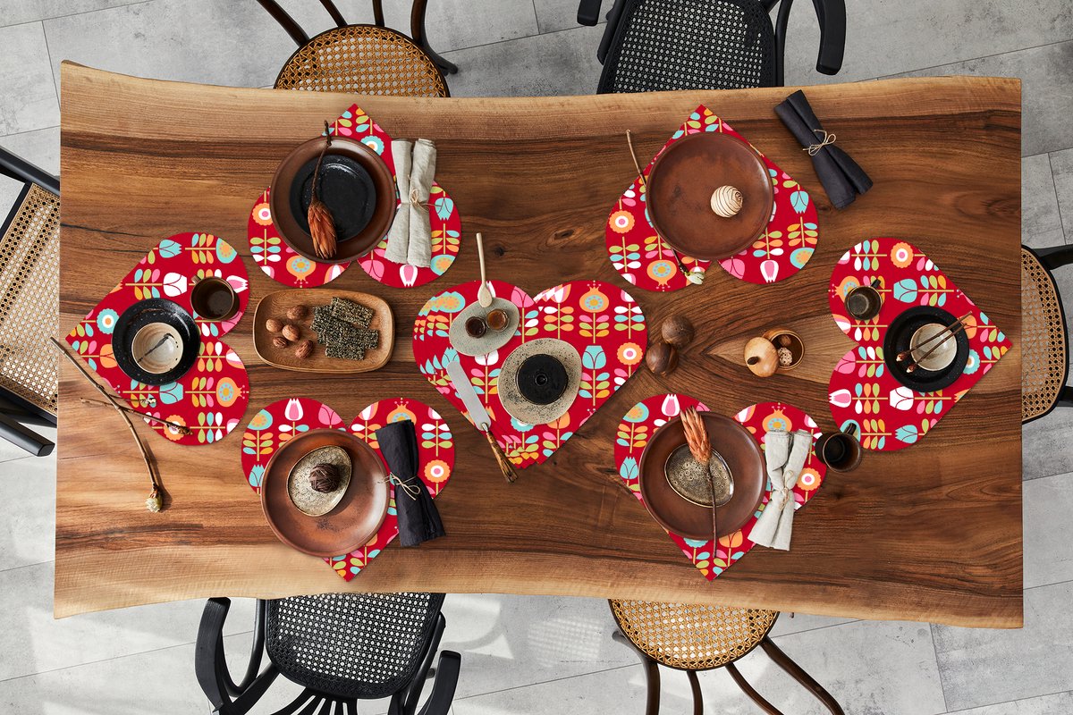 Onderleggers - Placemats - Placemats hartje - Patronen - Bloemen - Retro - Rood - 10 stuks