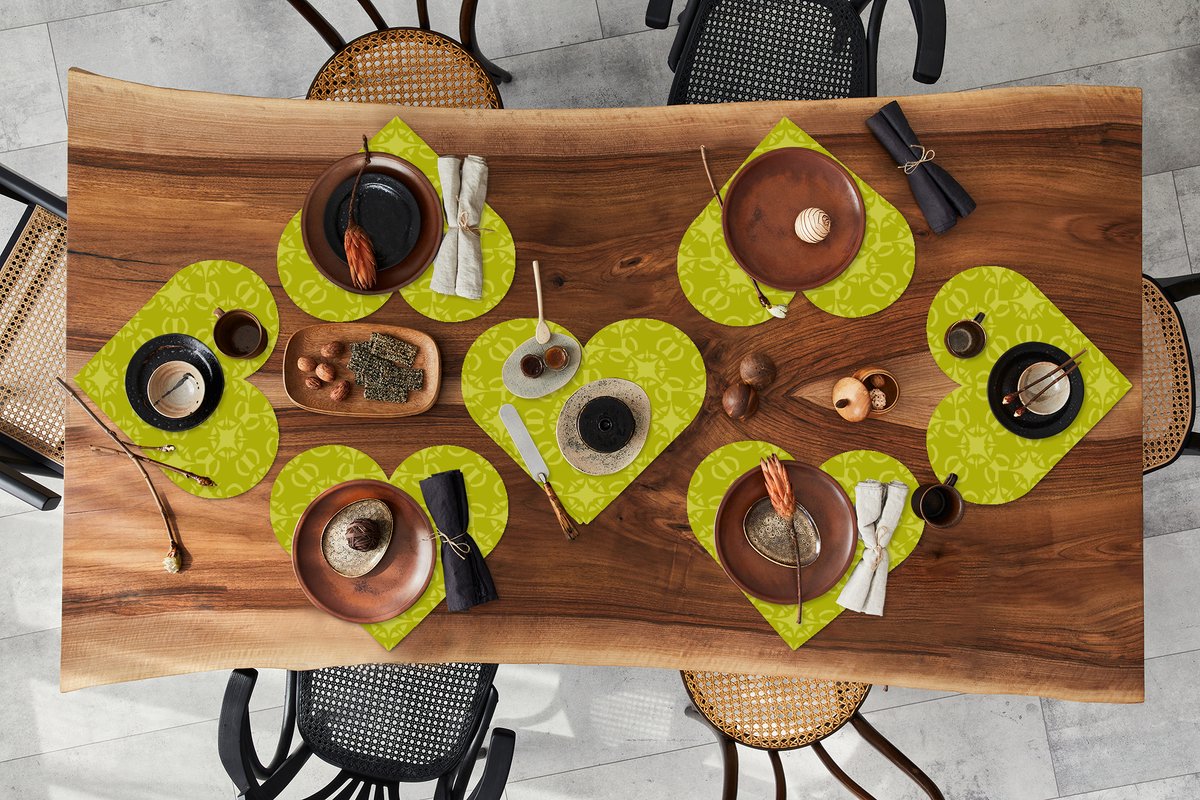 Onderleggers - Placemats - Placemats hartje - Kompas - Groen - Patronen - 8 stuks