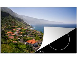 KitchenYeah® Inductie beschermer 80x52 cm - De stad Ponta Delgada op Madeira - Kookplaataccessoires - Afdekplaat voor kookplaat - Inductiebeschermer - Inductiemat - Inductieplaat mat