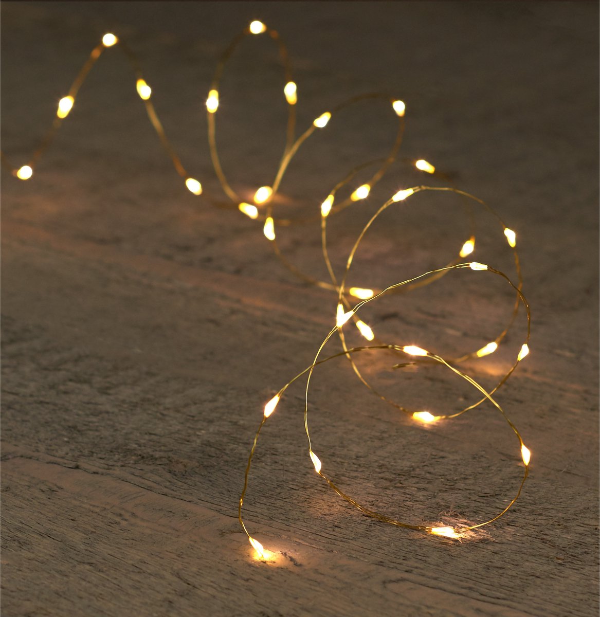Batterij-verlichte Rozenkrans Met 30 LEDs - Wit, 9 Ft Kabel, Ideaal Voor Bruiloften Of Sfeervolle Decoratie