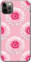 Geschikt voor iPhone 13 Pro Max hoesje - Meiden - Bloem - Roze - Patronen - Girl - Kids - Kinderen - Siliconen Telefoonhoesje