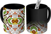 Magische Mok - Foto op Warmte Mokken - Koffiemok - Bloemen - Patronen - Mandala - Magic Mok - Beker - 350 ML - Theemok