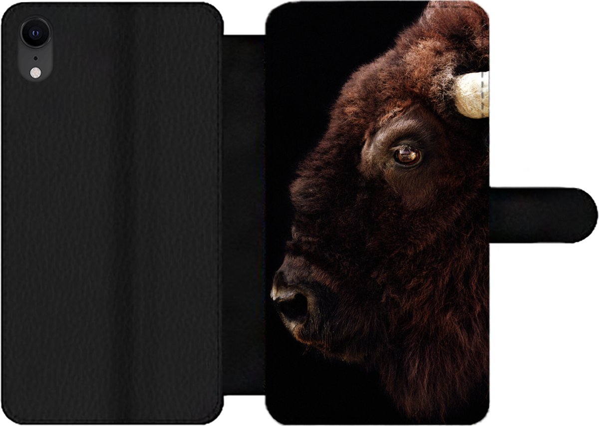 Telefoonhoesje Geschikt voor iPhone XR telefoonhoesje - Bizon - Hoorn - Portret - Met vakjes - Wallet case met magneetsluiting