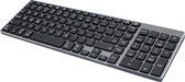 Case2go - Draadloos Toetsenbord geschikt voor IOS, Android en Windows - Universeel Bluetooth keyboard met Numeriek Numpad - QWERTY - Grijs