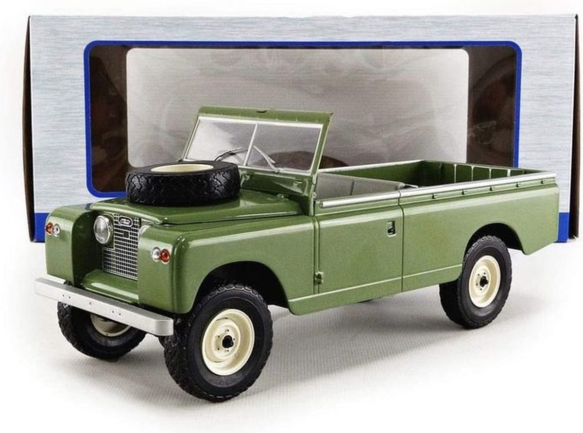 Land Rover 109 Series II Pick Up 1959 Green 1-18 Modèles MCG | bol.com