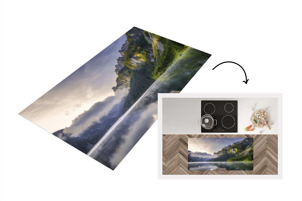 KitchenYeah Keukenloper - Loper keuken - Zonsopkomt boven het kalme landschap in Oostenrijk - 120x60 cm - Keukenloper vinyl Multicolor