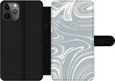 Bookcase Geschikt voor iPhone 11 Pro telefoonhoesje - Marmer print - Geel - Patronen - Met vakjes - Wallet case met magneetsluiting