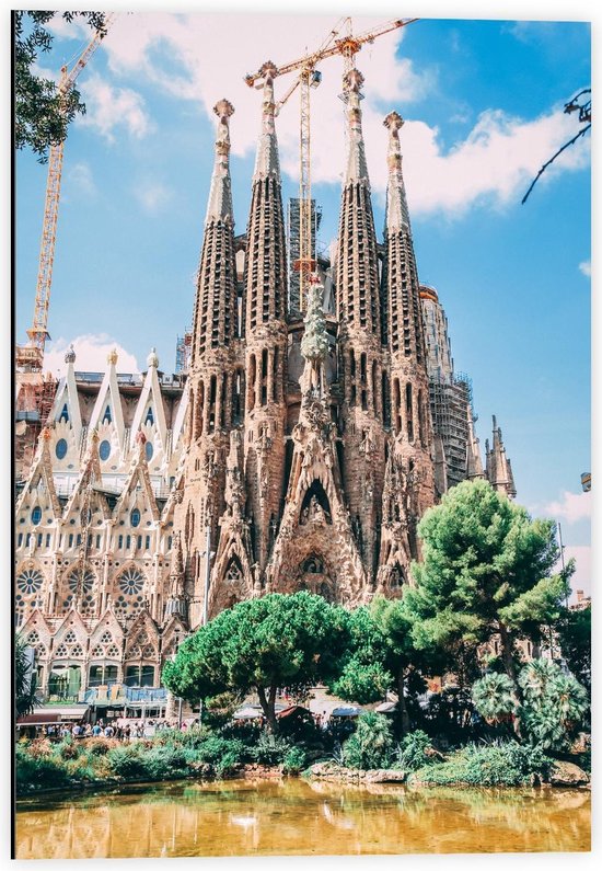 Dibond - Plaza De Gaudí - Spanje - 40x60cm Foto op Aluminium (Met Ophangsysteem)