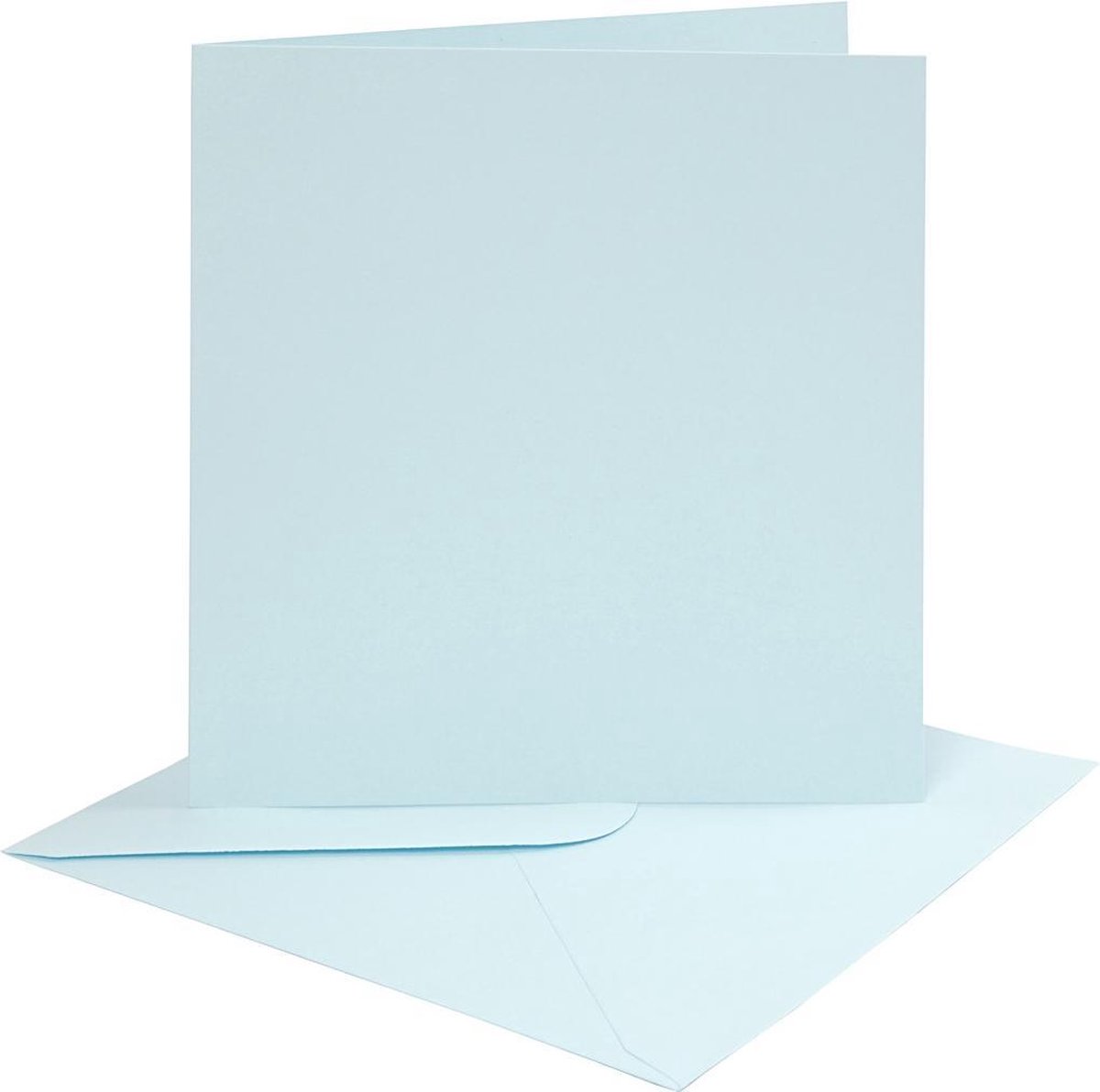 Cartes et enveloppes. bleu clair. carte de taille 15,2x15,2 cm. taille de l' enveloppe