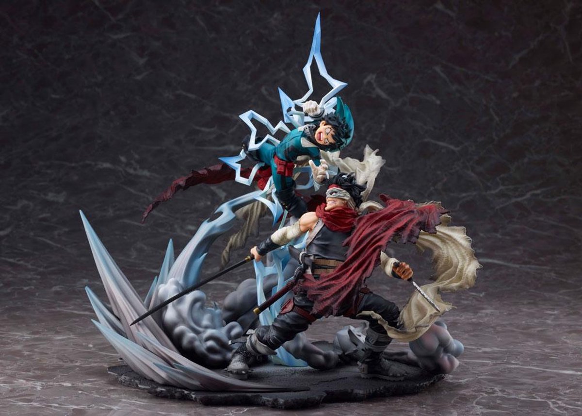 Takara Tomy My Hero Academia PVC Statue Izuku Midoriya vs. Stain 30 cm Beeld