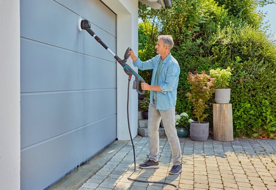 GARDENA Aquabrush Universal Set – Zestaw wielofunkcyjny do czyszczenia z wodą