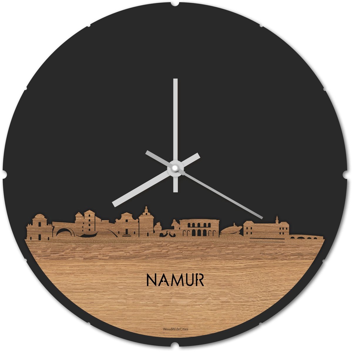 Skyline Klok Rond Namur Eikenhout - Ø 44 cm - Stil uurwerk - Wanddecoratie - Meer steden beschikbaar - Woonkamer idee - Woondecoratie - City Art - Steden kunst - Cadeau voor hem - Cadeau voor haar - Jubileum - Trouwerij - Housewarming -