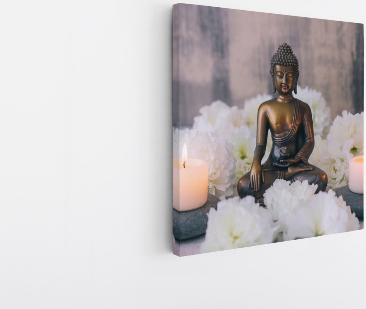 Saammp Canvas Schilderij - Boeddha bij kaarsjes - 20x20 - Foto op canvas - Wanddecoratie - Muurdecoratie Woonkamer - Canvas schilderijen Multicolor