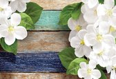 Fotobehang Wood Fence Flowers | XL - 208cm x 146cm | 130g/m2 Vlies